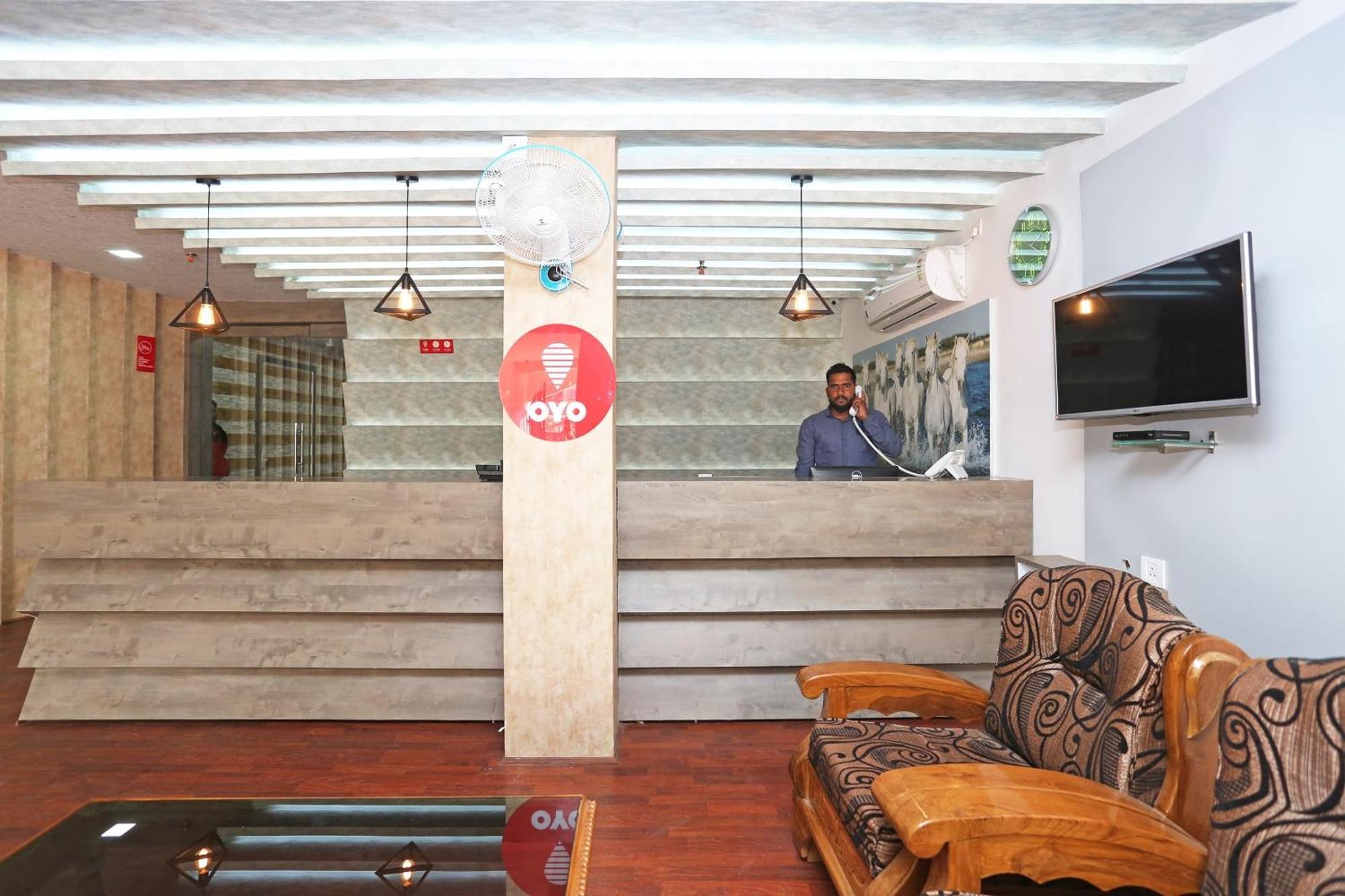 Super Capital O Sai Jagannath Hotel Khandagiri Eksteriør billede