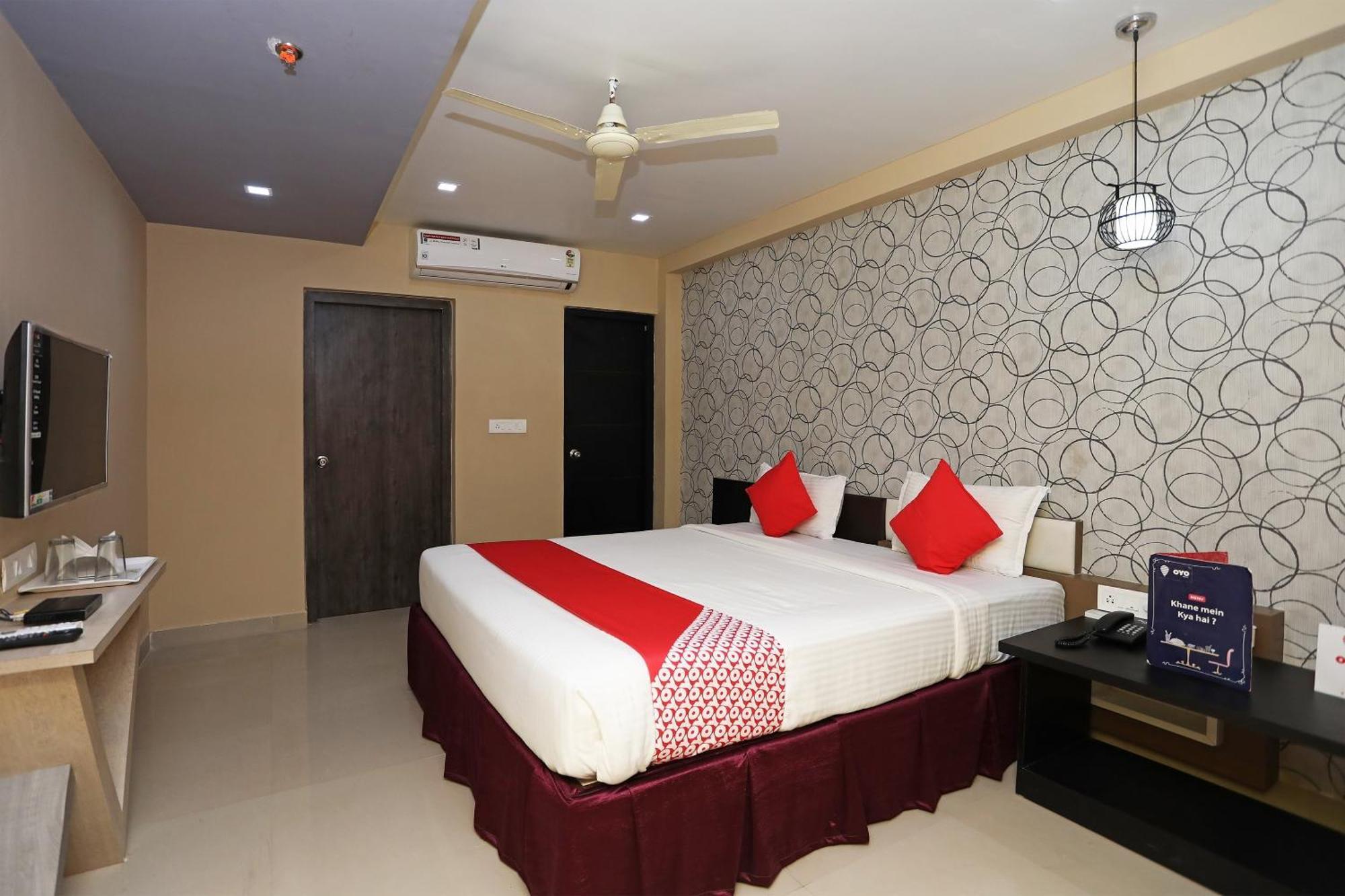 Super Capital O Sai Jagannath Hotel Khandagiri Eksteriør billede